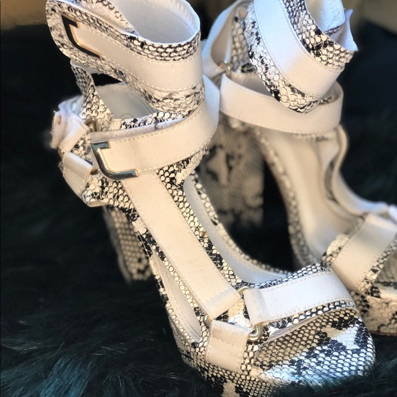 Platform Heels - Picture 3 of 3